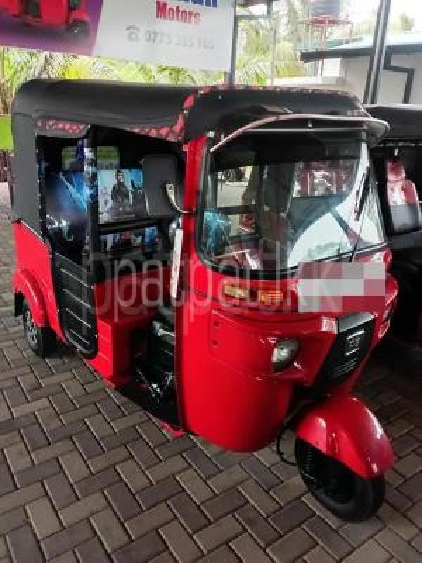 Bajaj 4 stroke 2015 -  ත්‍රිරෝද රථය sale in Sri Lanka - patpat.lk