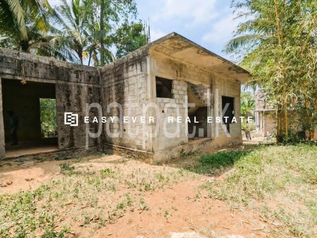 Residential Land for Sale in Negombo