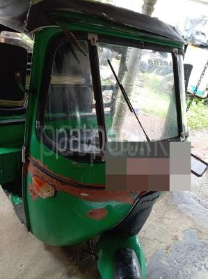 Bajaj 2 stroke 1998 - භාවිතා කරන ලද ත්‍රිරෝද රථය sale in Sri Lanka - patpat.lk