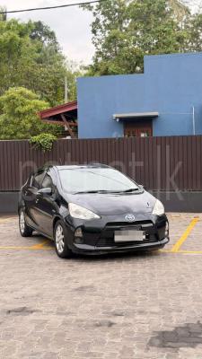 Toyota Aqua 2012 - Used Car sale in Sri Lanka - patpat.lk