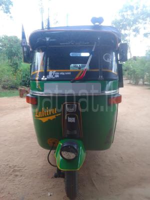 Bajaj Three Wheel 2004