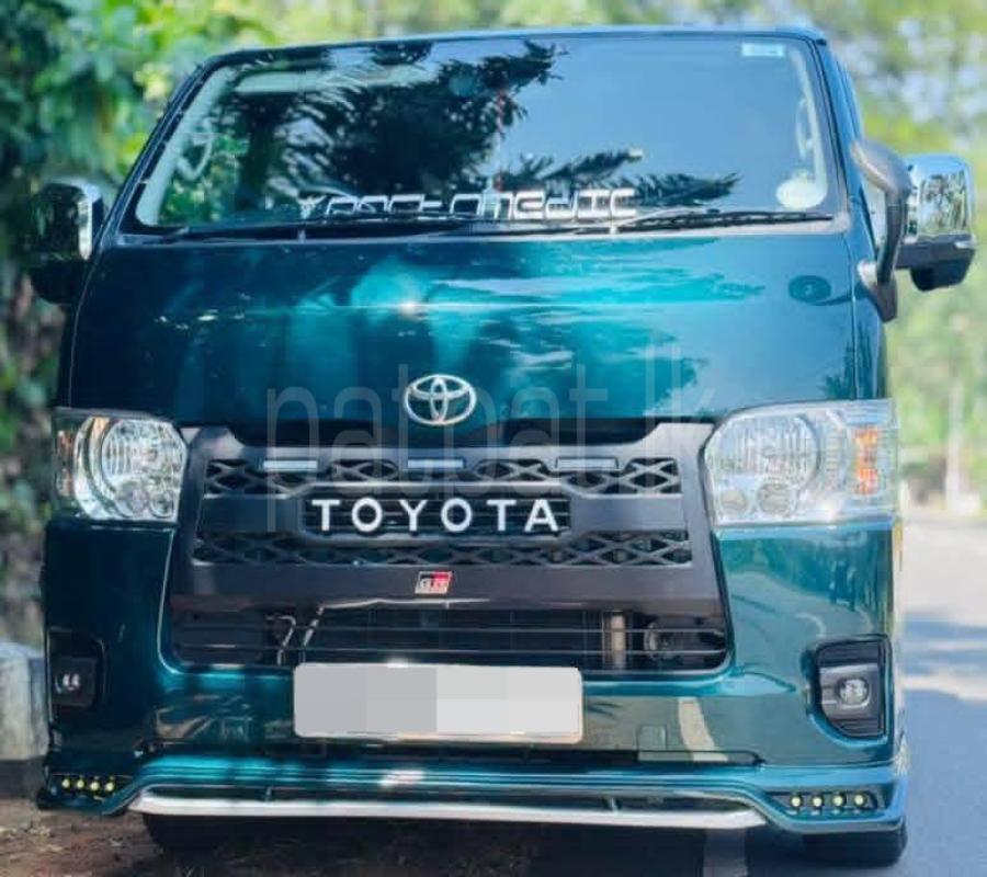 Toyota Hiace 2006 -  Van sale in Sri Lanka - patpat.lk
