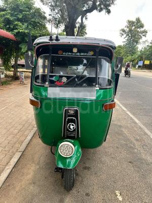 Bajaj 4 stroke 2006 - Used Three wheeler sale in Sri Lanka - patpat.lk