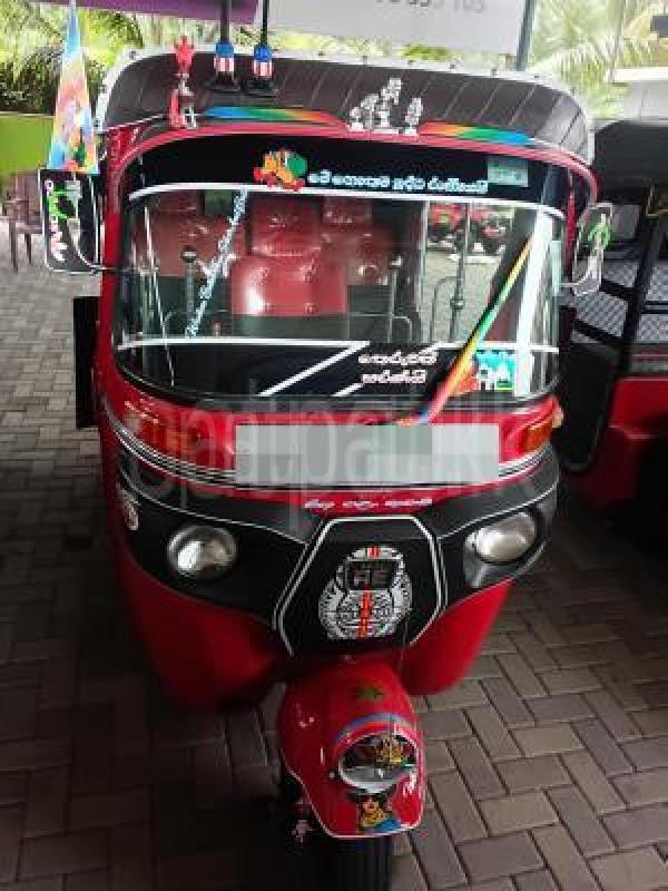 Bajaj 4 stroke 2014 -  ත්‍රිරෝද රථය sale in Sri Lanka - patpat.lk