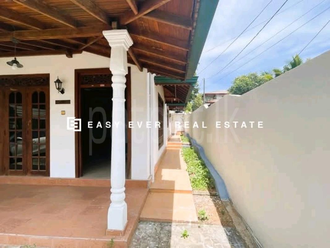 House for Sale in Beruwala