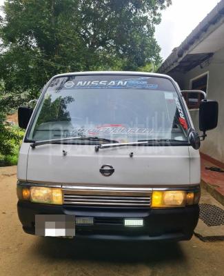 Nissan Caravan 1993 - Used Van sale in Sri Lanka - patpat.lk