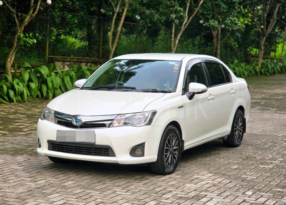 Toyota Axio 2014 - Used Car sale in Sri Lanka - patpat.lk