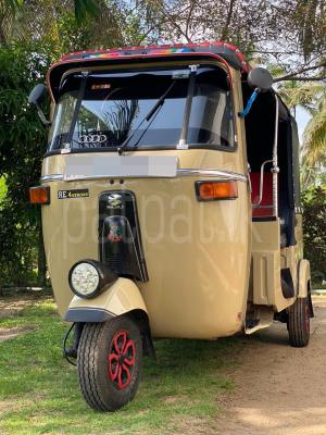 Bajaj 4 stroke 2007 - பயன்படுத்தப்பட்டது முச்சக்கர வண்டி sale in Sri Lanka - patpat.lk