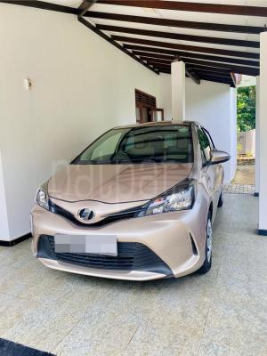 Toyota Vitz 2016 - பயன்படுத்தப்பட்டது கார் sale in Sri Lanka - patpat.lk