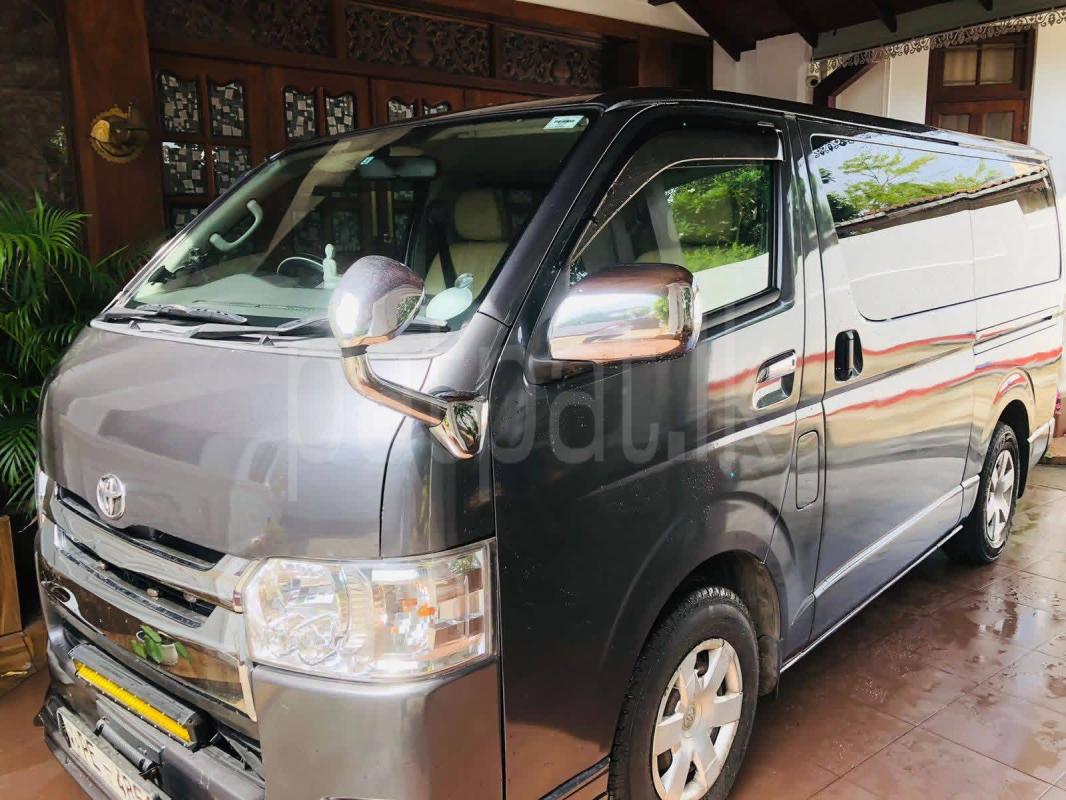 Toyota Hiace 2008 -  வேன் sale in Sri Lanka - patpat.lk