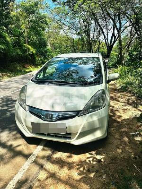 Honda Fit 2011 -  කාර් sale in Sri Lanka - patpat.lk
