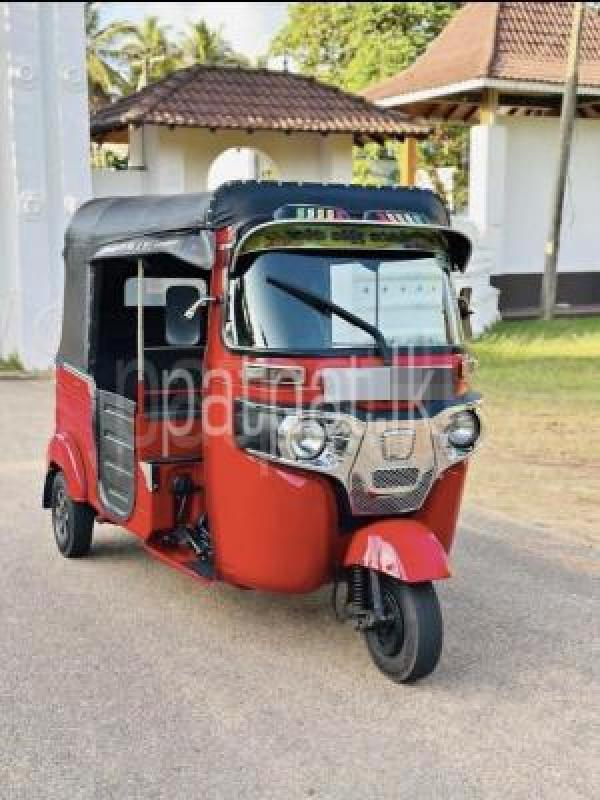 Bajaj 4 stroke 2015 -  முச்சக்கர வண்டி sale in Sri Lanka - patpat.lk