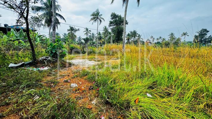 Residential Land for Sale in Kirillawala