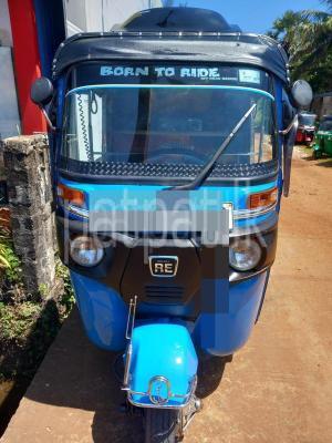 Bajaj Three Wheel 2016