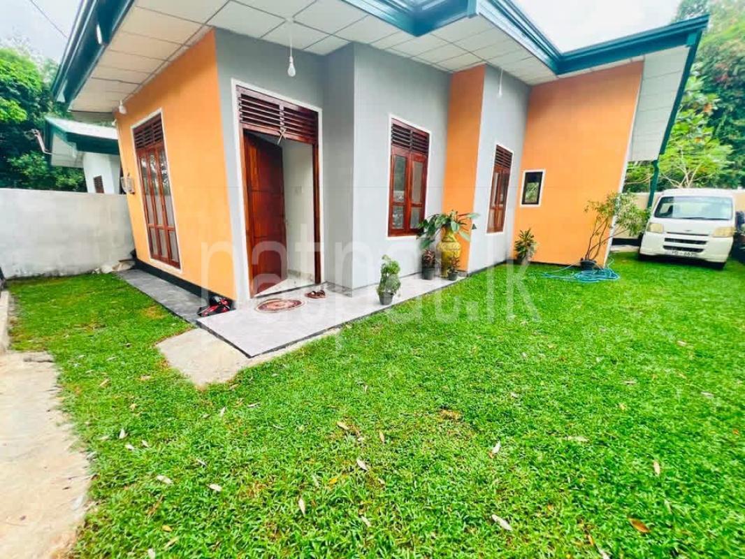 House for Sale in Yakkala