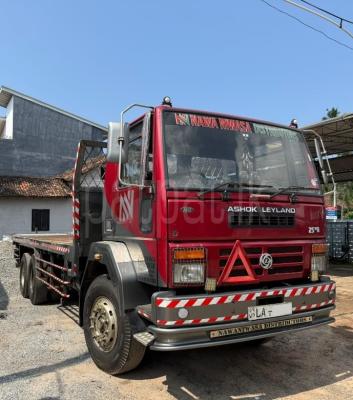 Ashok Leyland 10 Wheel Lorry 2006