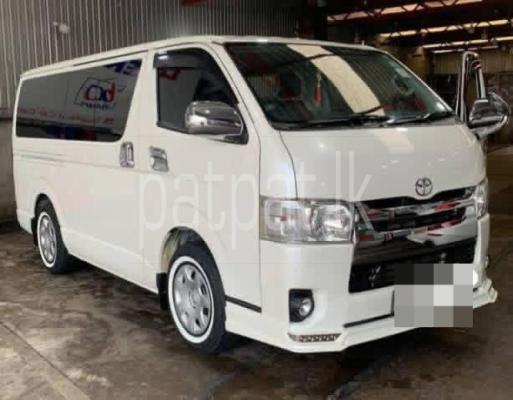 Toyota Hiace 2016 - பயன்படுத்தப்பட்டது வேன் sale in Sri Lanka - patpat.lk