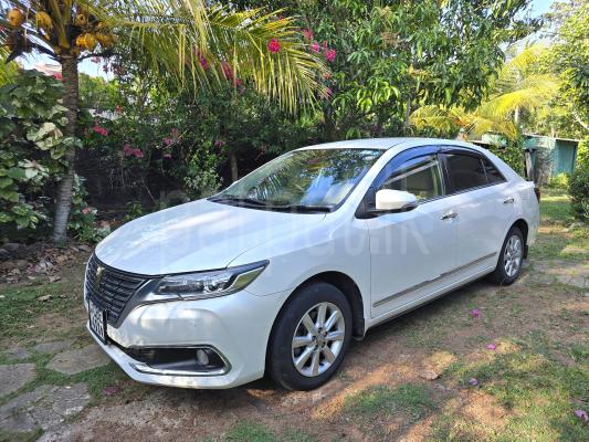 Toyota Premio 2018