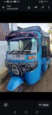 Bajaj 4 stroke 2016 - Used Three wheeler sale in Sri Lanka - patpat.lk