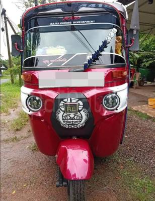 Bajaj 4 stroke 2015 - භාවිතා කරන ලද ත්‍රිරෝද රථය sale in Sri Lanka - patpat.lk
