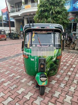 Bajaj Three Wheel 2001 - භාවිතා කරන ලද ත්‍රිරෝද රථය sale in Sri Lanka - patpat.lk