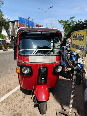 Bajaj Three Wheel 2012