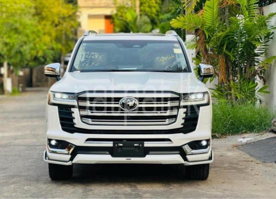 Toyota Land Cruiser 2025