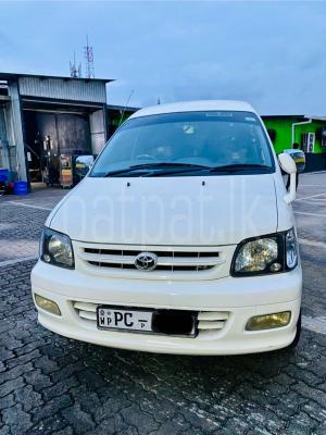 Toyota Noah 2007