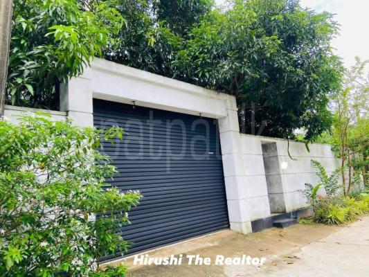 House for Sale in Raddolugama