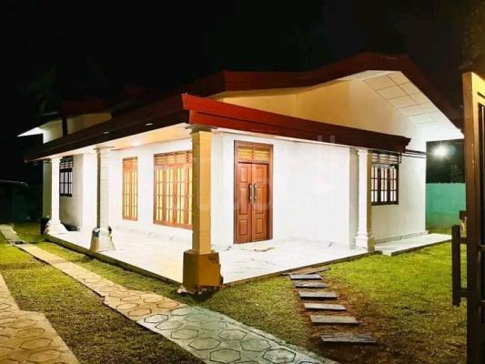 House for Sale in Weliveriya