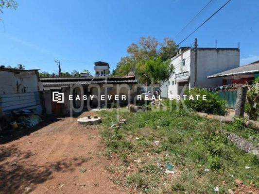 Commercial Land for Sale in Makola