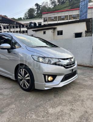 Honda Fit 2013 - භාවිතා කරන ලද කාර් sale in Sri Lanka - patpat.lk