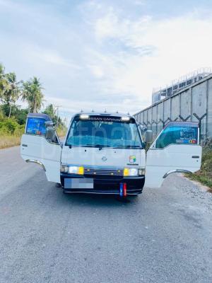 Nissan Caravan 1995