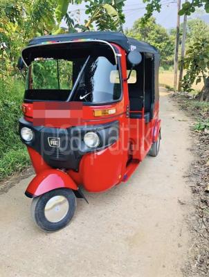Bajaj Three Wheel 2015 - பயன்படுத்தப்பட்டது முச்சக்கர வண்டி sale in Sri Lanka - patpat.lk