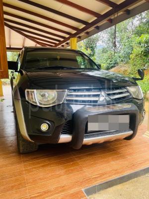 Mitsubishi L200 2011