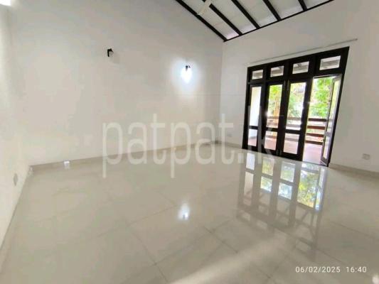 premium-listing-image