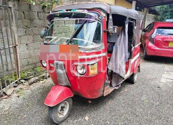 Bajaj 4 stroke 2011 - பயன்படுத்தப்பட்டது முச்சக்கர வண்டி sale in Sri Lanka - patpat.lk