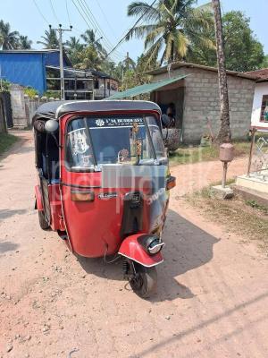 Bajaj Three Wheel 2004
