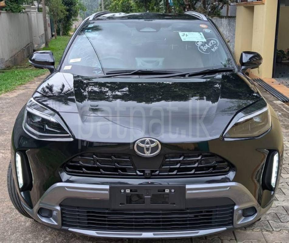 Toyota Yaris 2024 - භාවිතා කරන ලද SUV රථය sale in Sri Lanka - patpat.lk