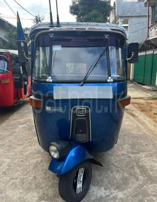 Bajaj Three Wheel 2003