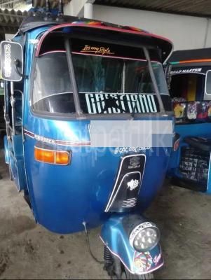 Bajaj Three Wheel 2009