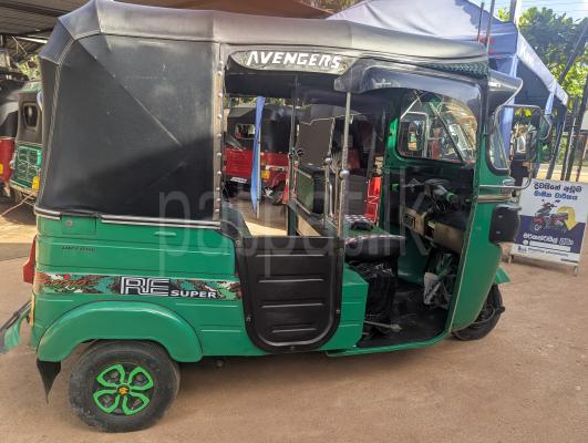 Bajaj Three Wheel 2016 - Used Three wheeler sale in Sri Lanka - patpat.lk