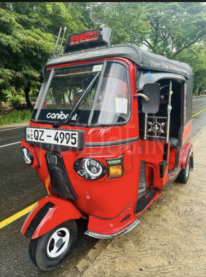 Bajaj Three Wheel 2009