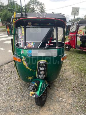 Bajaj Three Wheel 2006