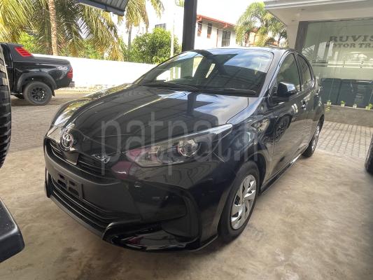 Toyota Yaris 2023 - மறுசீரமைக்கப்பட்டது கார் sale in Sri Lanka - patpat.lk