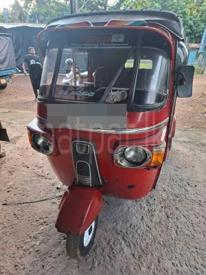 Bajaj Three Wheel 2010 - பயன்படுத்தப்பட்டது முச்சக்கர வண்டி sale in Sri Lanka - patpat.lk