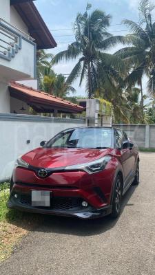 Toyota CHR 2018 - பயன்படுத்தப்பட்டது SUV sale in Sri Lanka - patpat.lk
