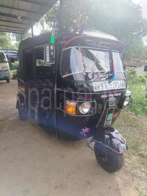 Bajaj 4 stroke 2011 - பயன்படுத்தப்பட்டது முச்சக்கர வண்டி sale in Sri Lanka - patpat.lk