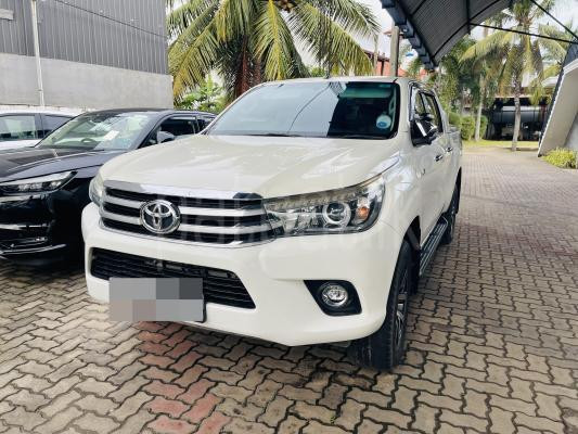 Toyota Hilux 2018 - பயன்படுத்தப்பட்டது சரக்கு போக்குவரத்து sale in Sri Lanka - patpat.lk