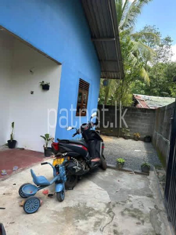 House for Sale in Weliveriya